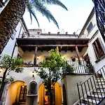 Frühstückspension Palazzo Candida 4*
