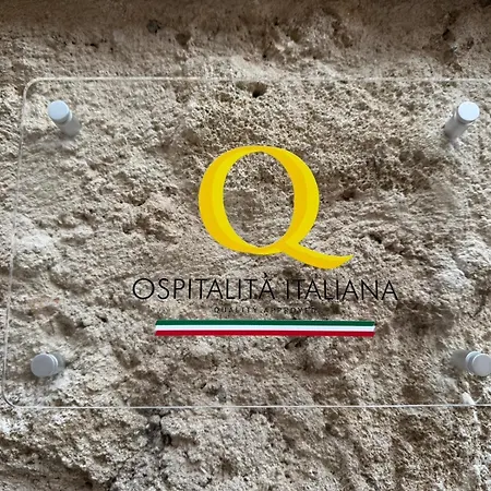 Bed & Breakfast Palazzo Candida Gerace