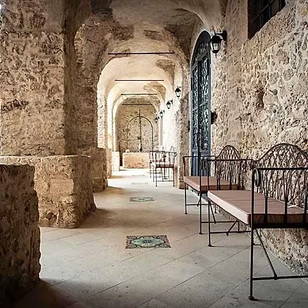 Bed & Breakfast Palazzo Candida 4*