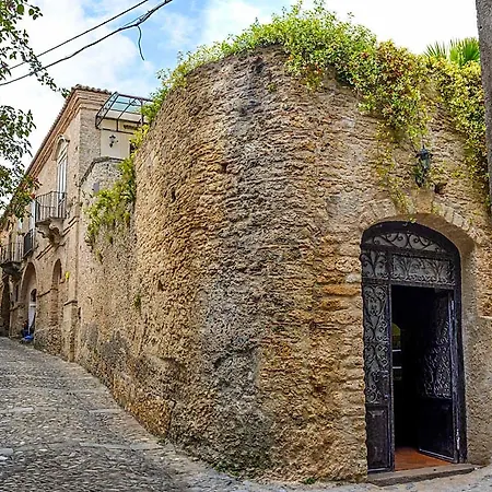 Palazzo Candida Gerace