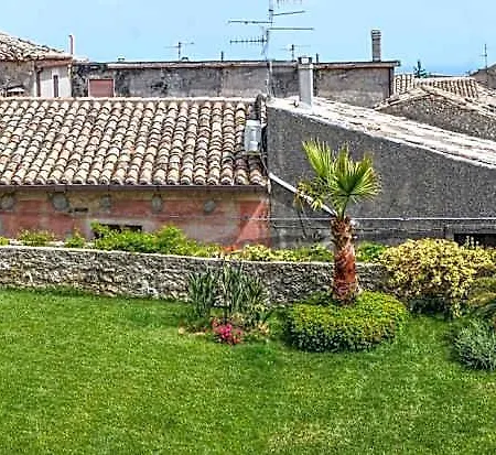 Palazzo Candida Bed & Breakfast