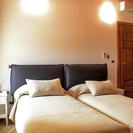 Palazzo Candida Bed & Breakfast 4*