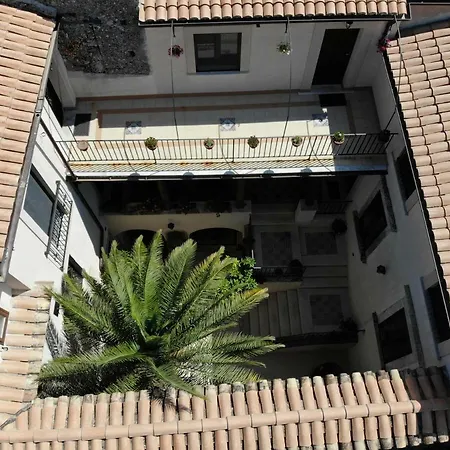 Palazzo Candida * Gerace