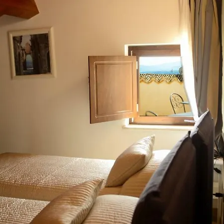 Palazzo Candida *