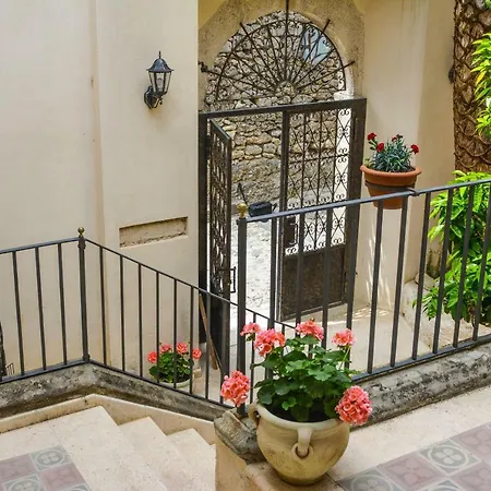 Palazzo Candida Gerace