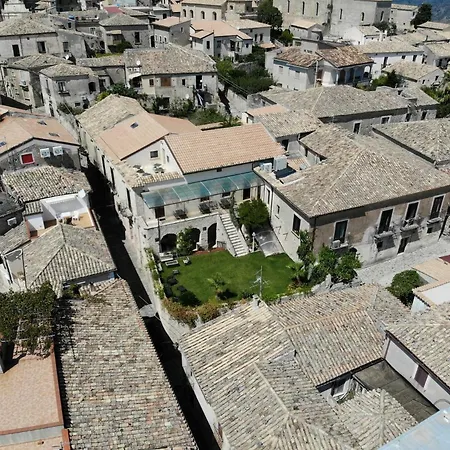 Nocleg ze śniadaniem Palazzo Candida Gerace