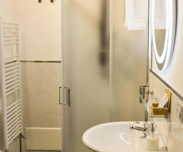 Palazzo Candida 4* ג'ראצ'ה