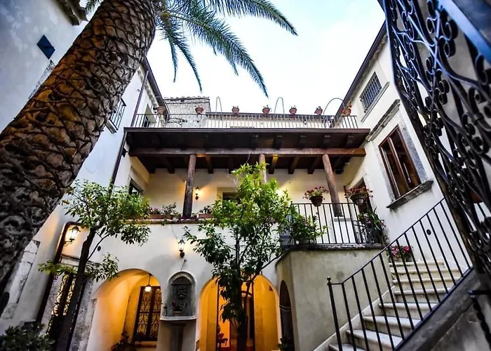 ベッド・アンド・ブレックファスト Palazzo Candida 4*