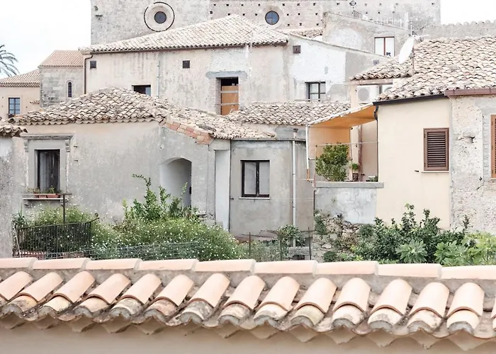 Palazzo Candida 住宿加早餐酒店