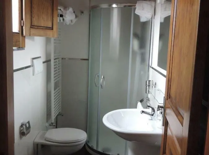 Palazzo Candida 杰拉切