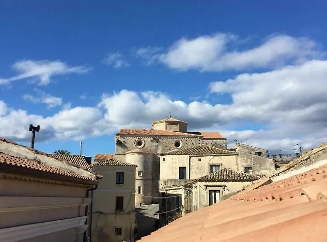 Palazzo Candida 4* 杰拉切