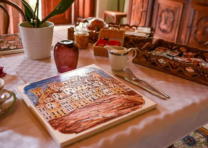 לינה וארוחת בוקר Palazzo Candida 4*