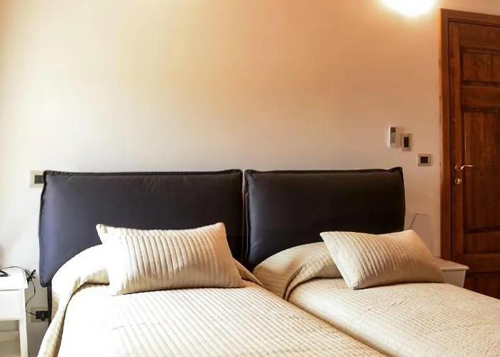 לינה וארוחת בוקר Palazzo Candida 4*